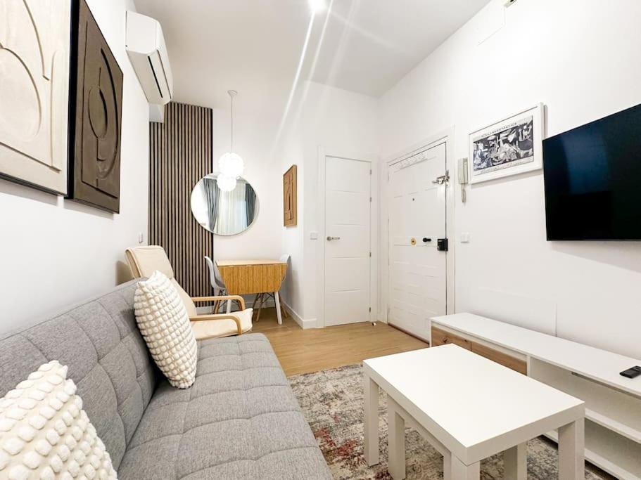 Cozy 2bd Flat City Center + Ac Madrid