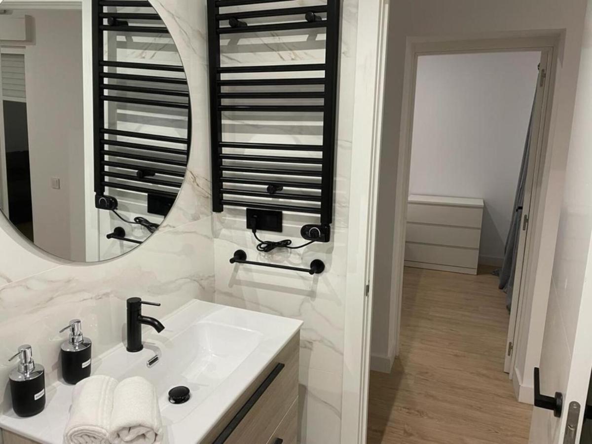 Apartamento U2 A Estrenar, Cerca De Metro Madrid