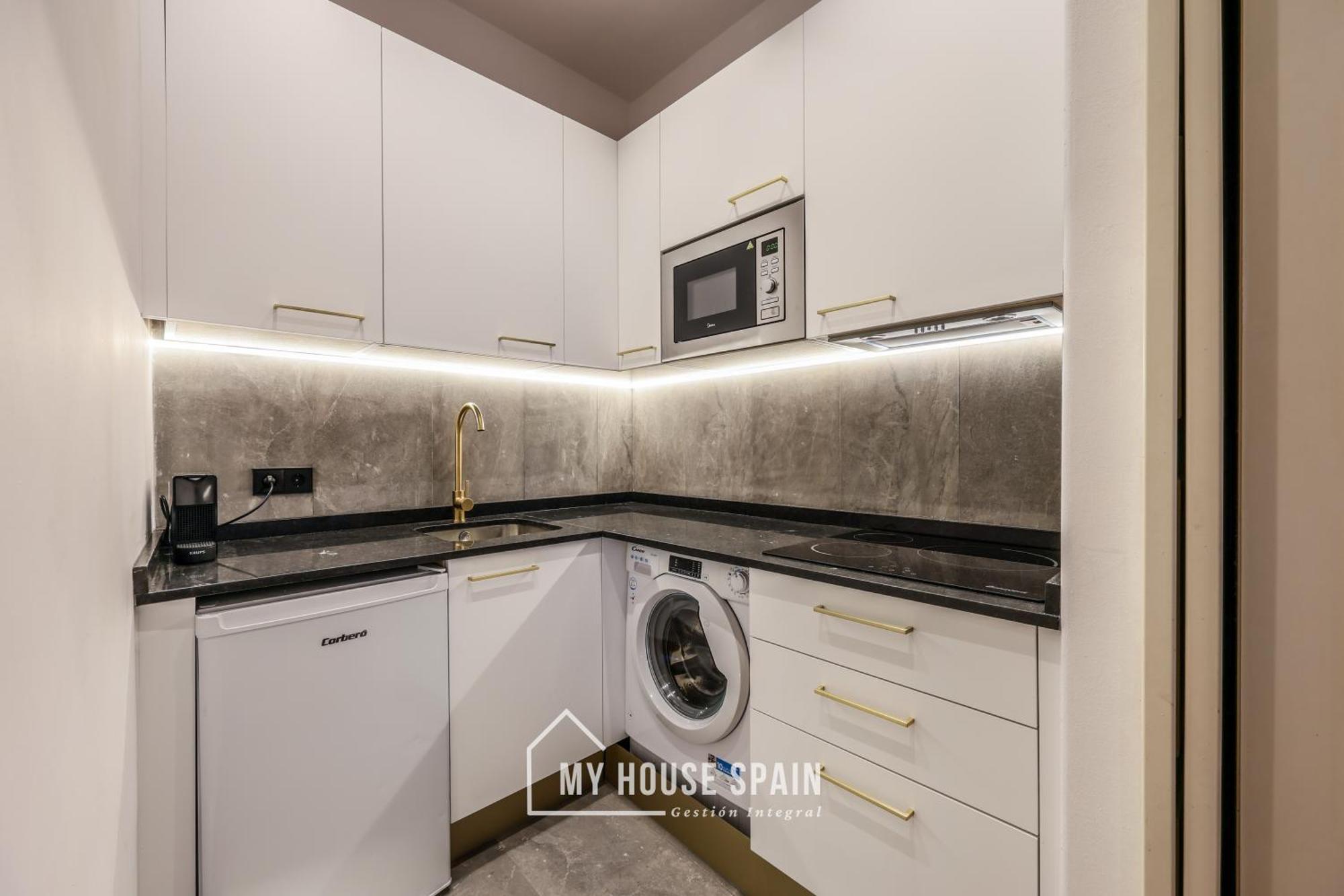 Myhousespain - Moderno Estudio En Plaza Espana Apartment Madrid