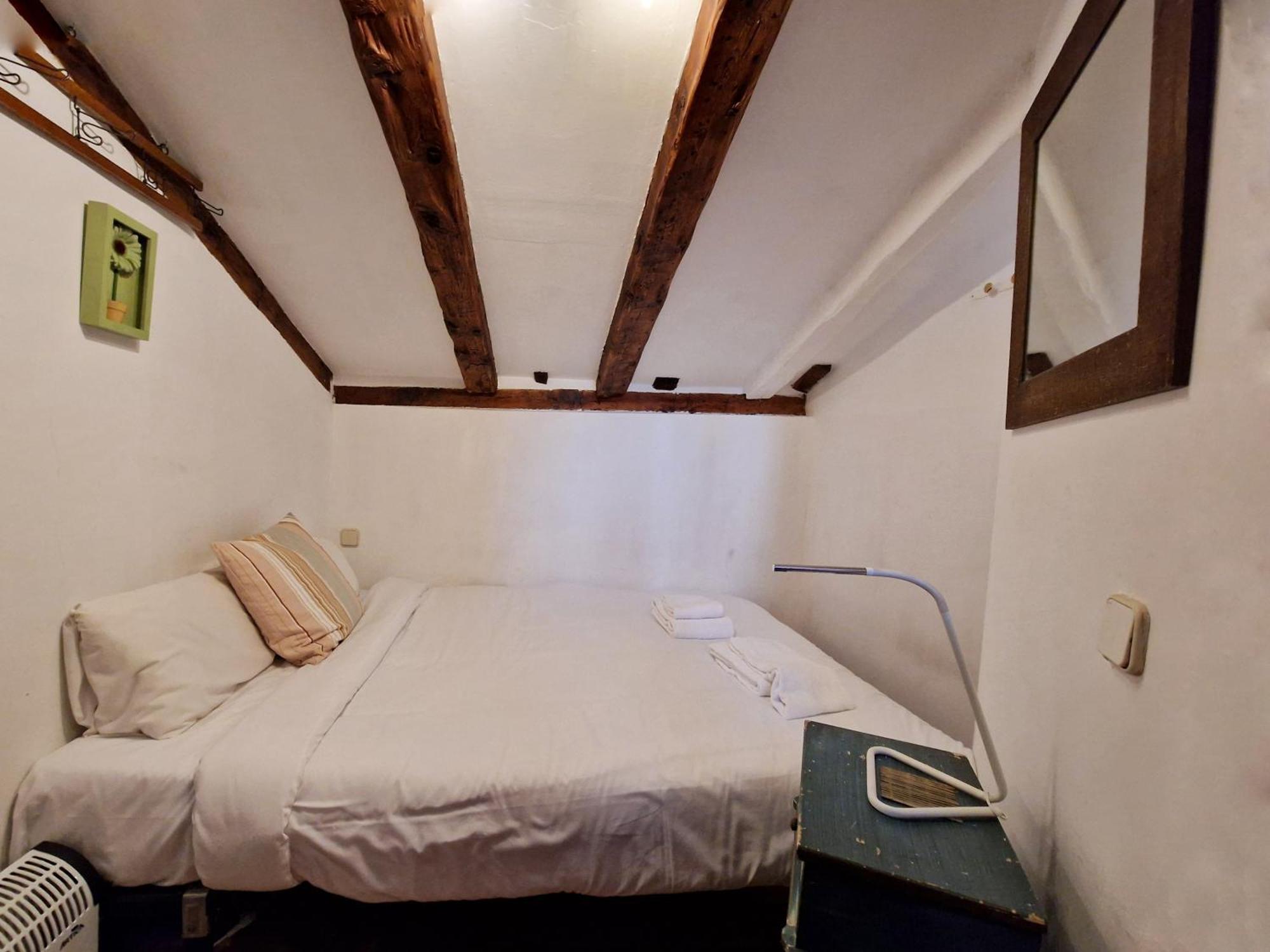 Santa Ana, Buhardilla En La Latina Dos Apartamento *