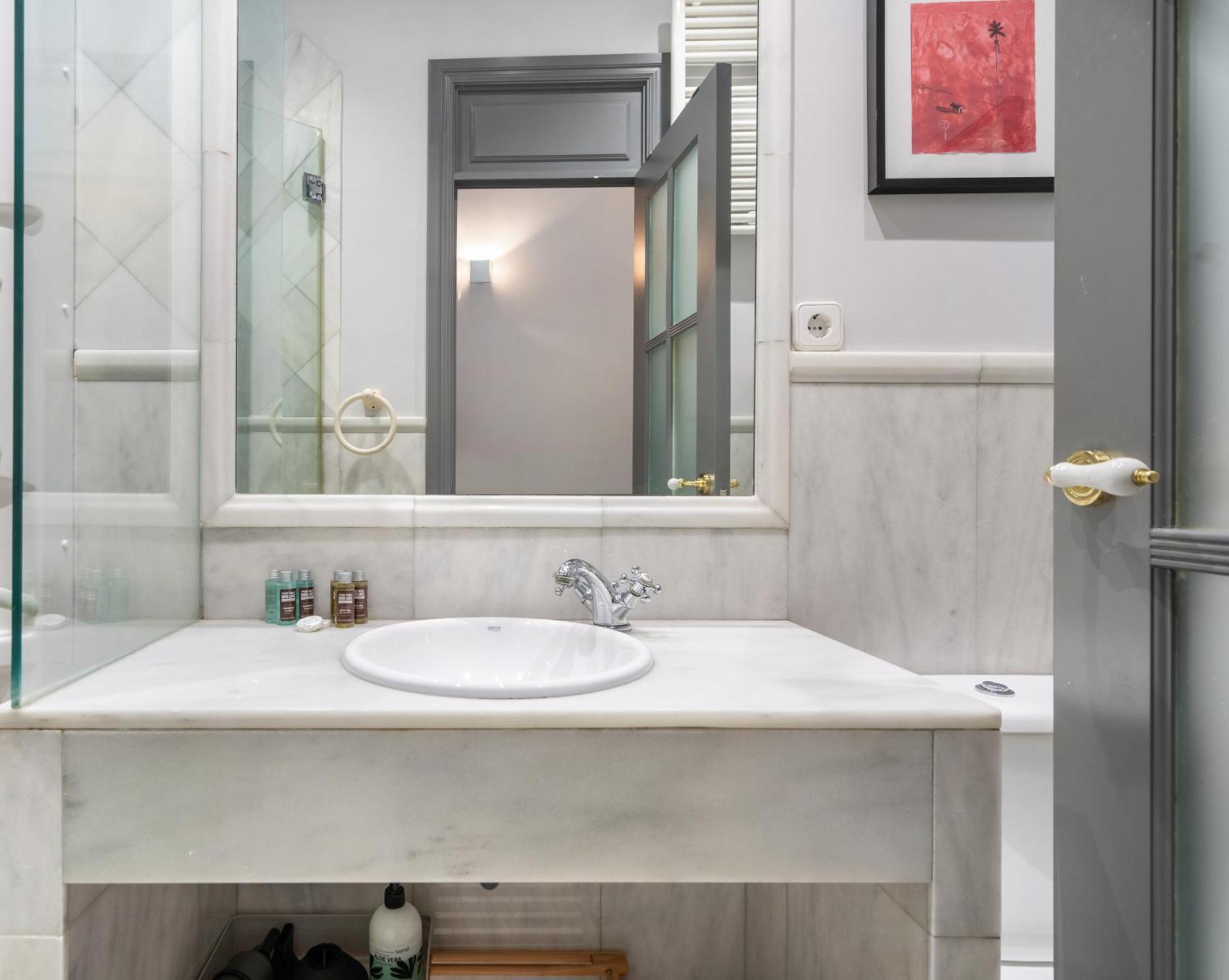 Art & Chic In Trendy Chueca Madrid