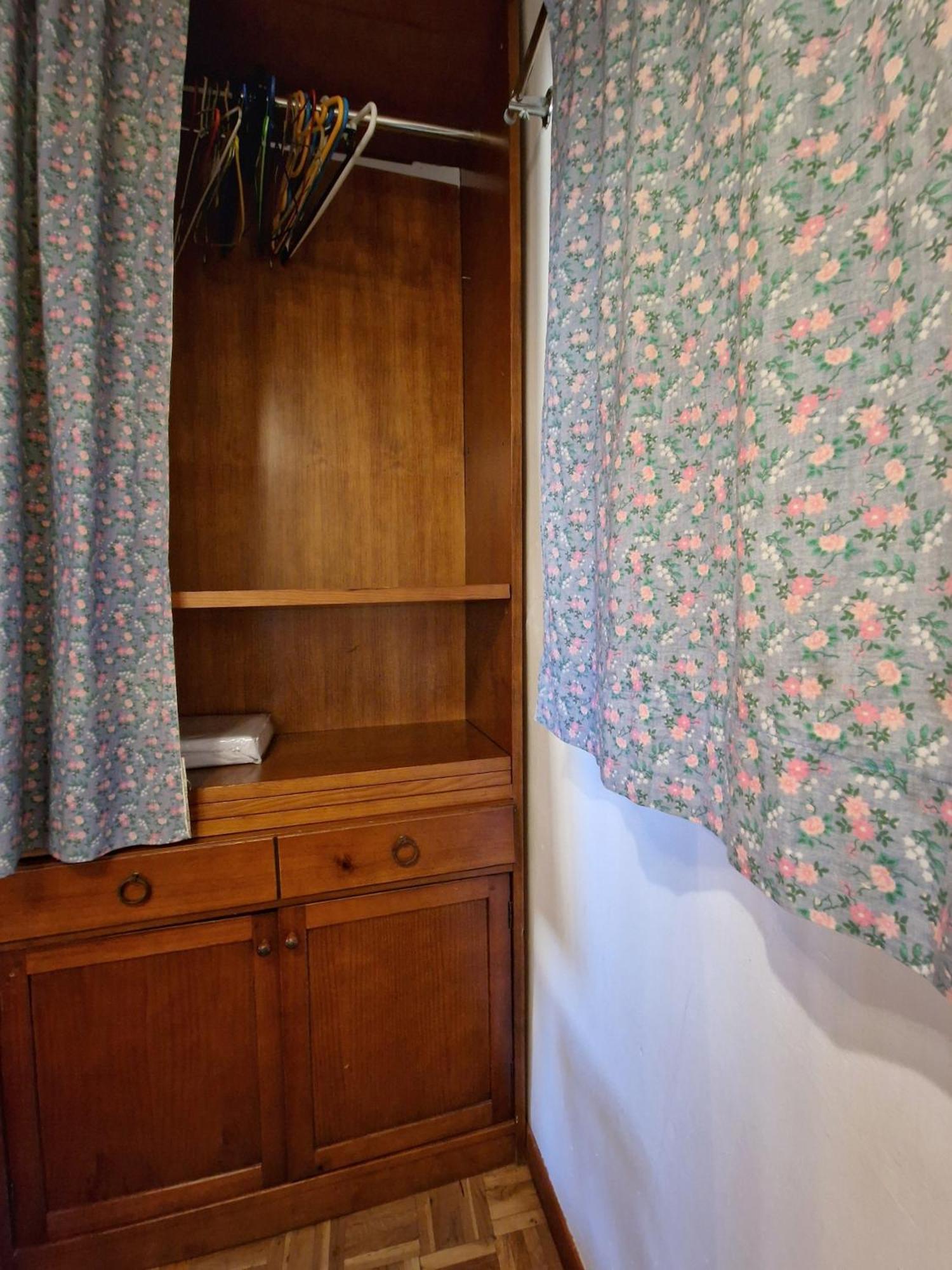 Santa Ana, Buhardilla En La Latina Dos Apartamento Madrid