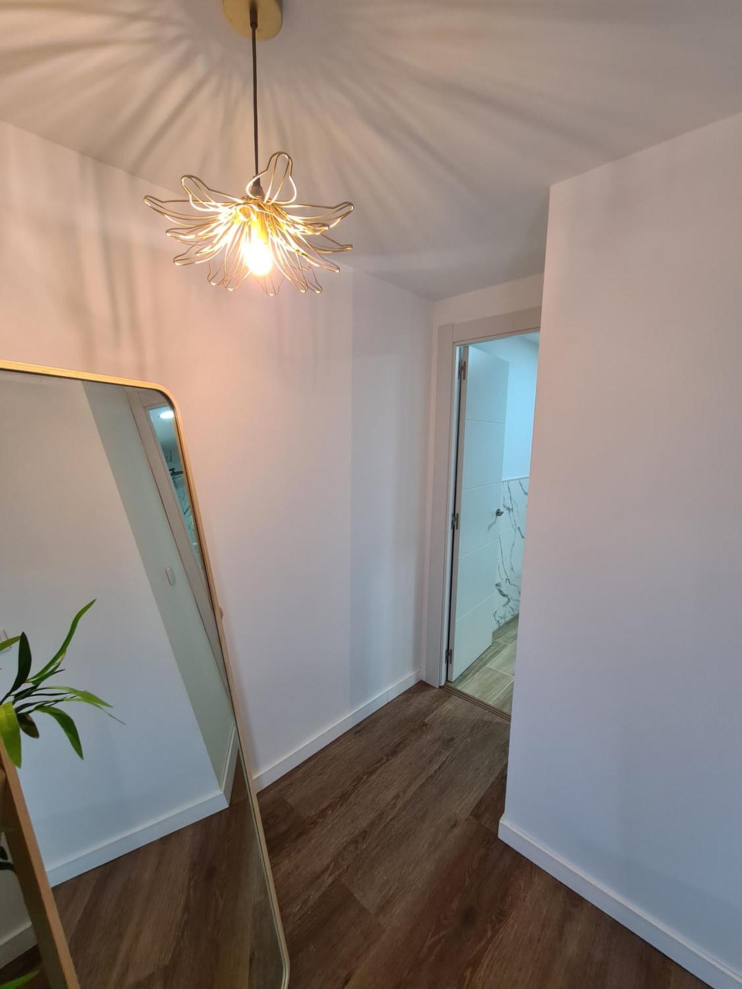 Apartamento 4 5 Banos Puerta De Toledo - Madri
