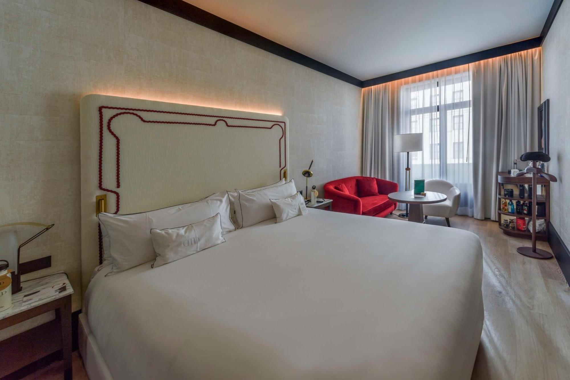 Montera Madrid, Curio Collection By Hilton Hotel Madri