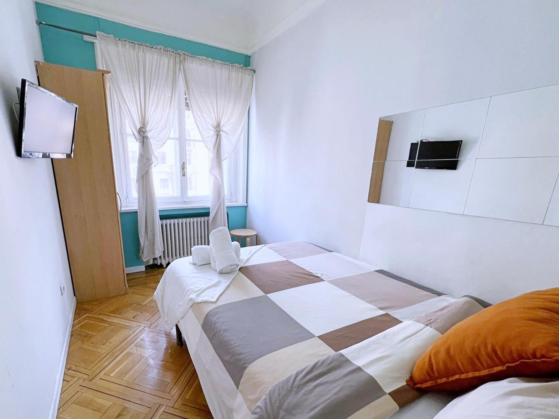 Econostay Plaza De Espana * Madri