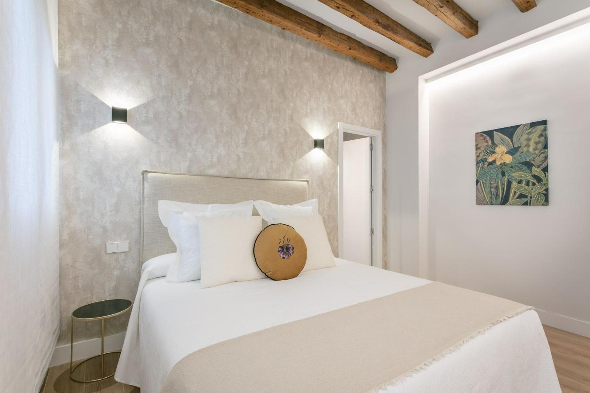 Apartment 8-person Luxury In The Heart Of Prime Location Fuencarral I *