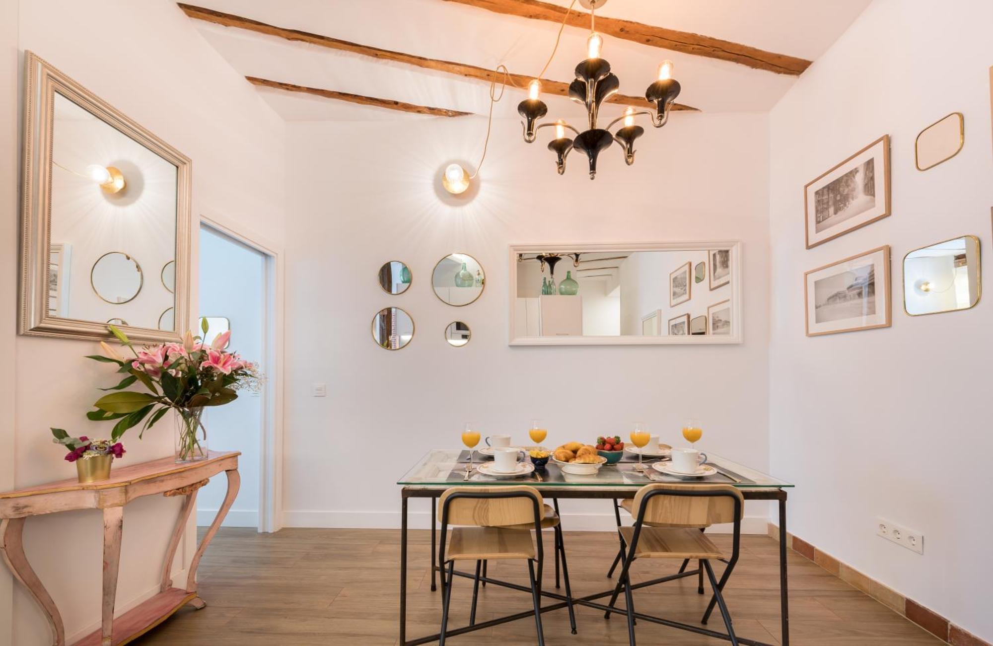 Apartment Prado Santa Ana 2bd/2ba
