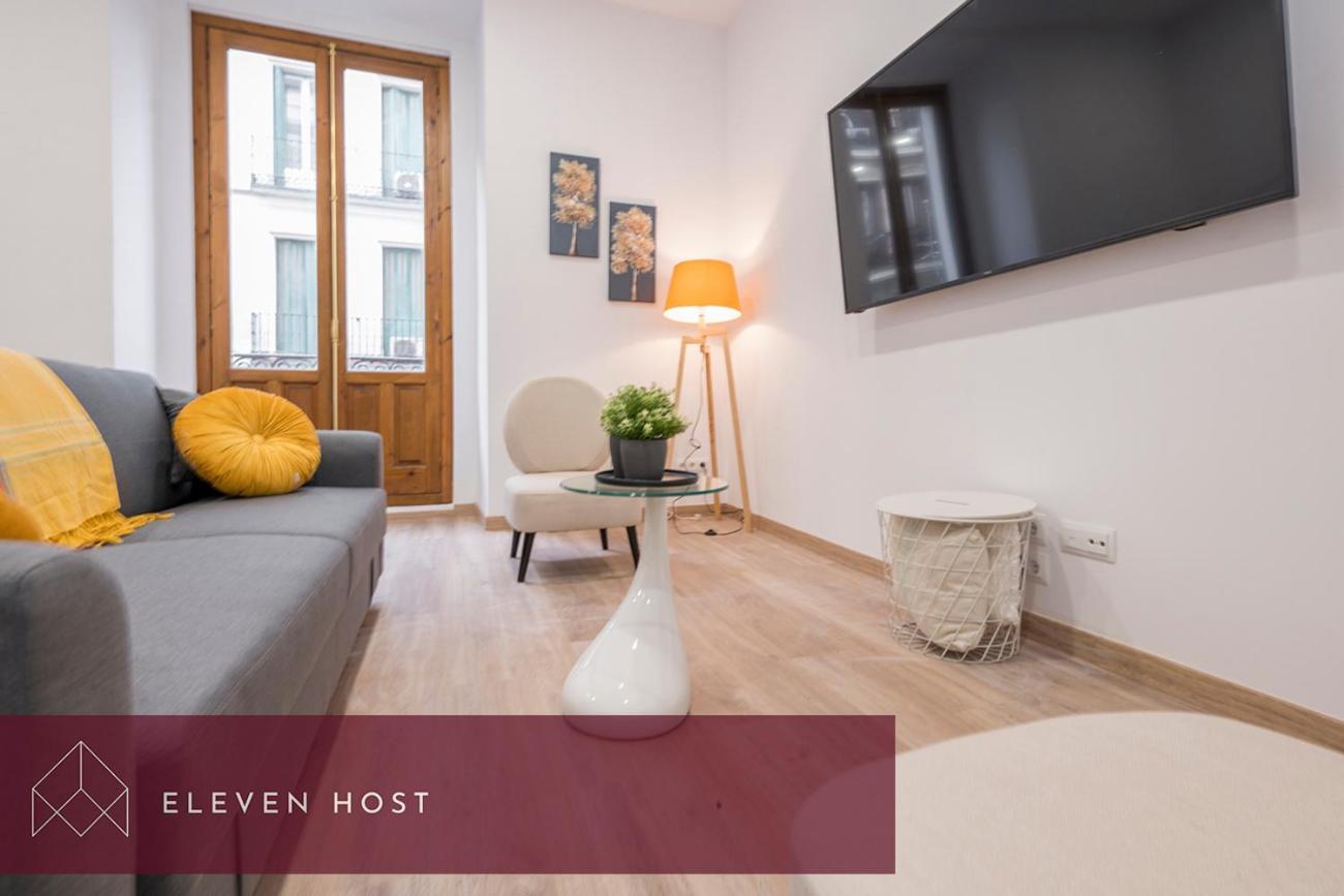 Exclusive Balcony Plaza Mayor Apartment