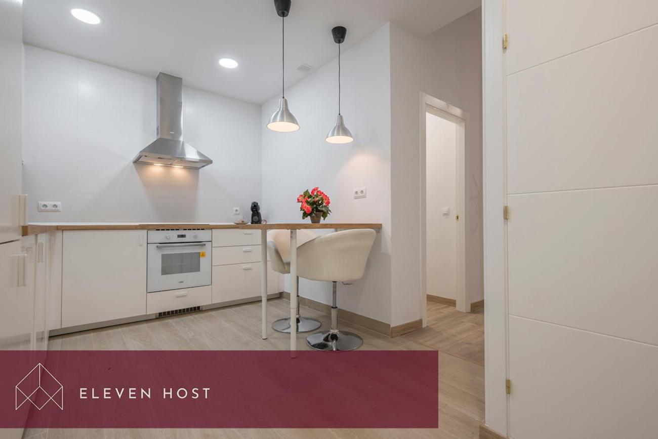 Exclusive Balcony Plaza Mayor Apartment