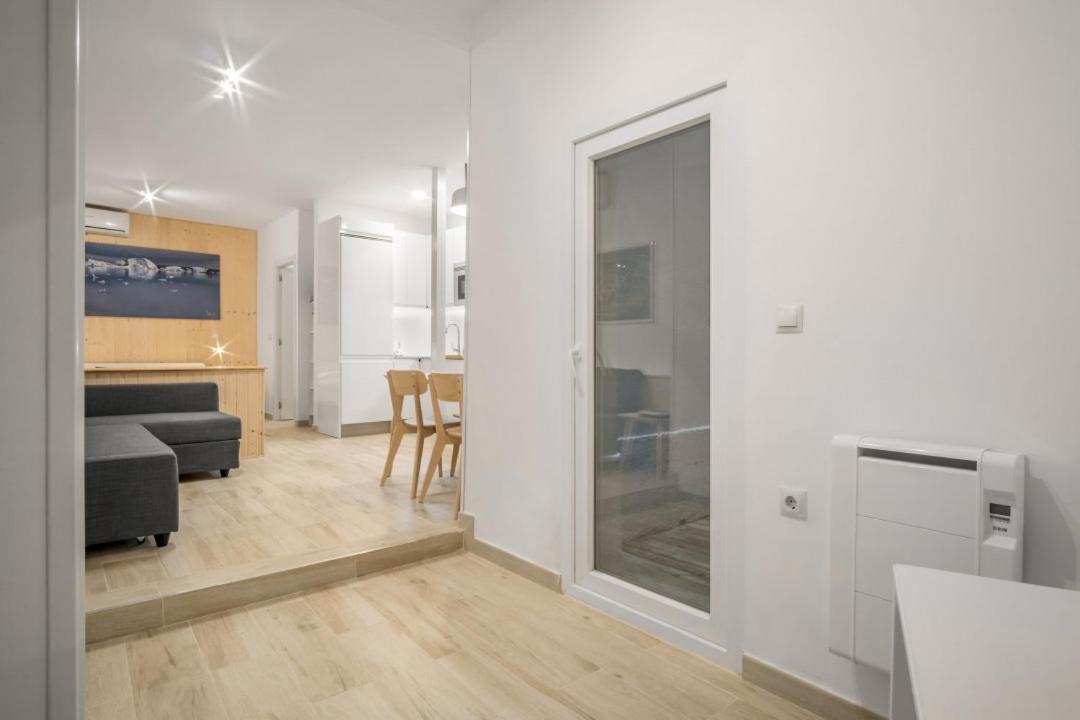 1 Bedrooms 1 Bathroom Furnished - La Latina - Modern - Mintystay Lejlighed