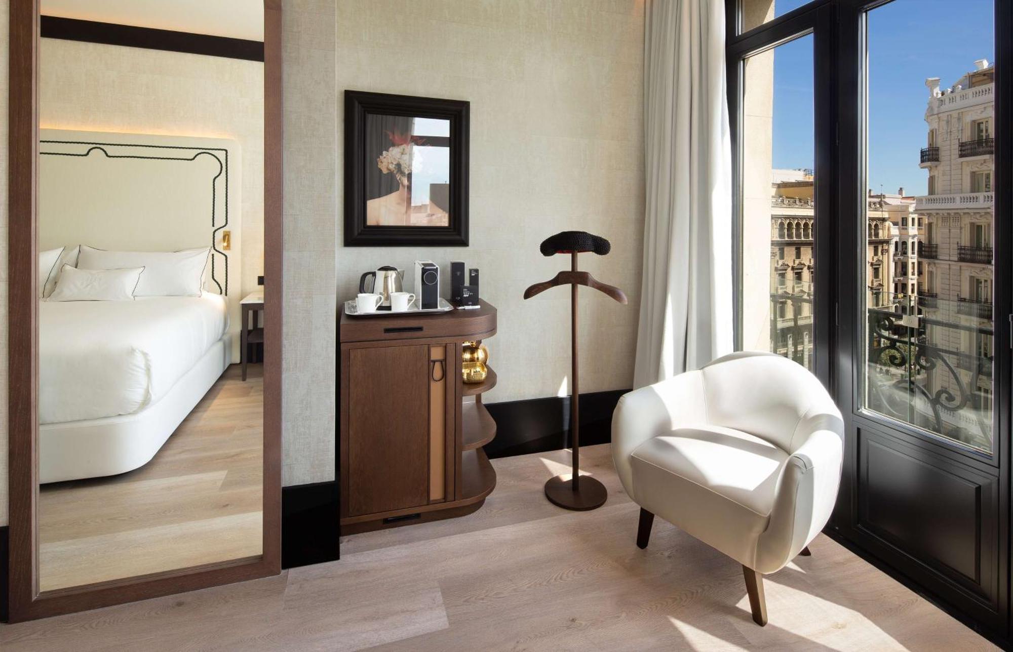 Montera Madrid, Curio Collection By Hilton Hotel Madri