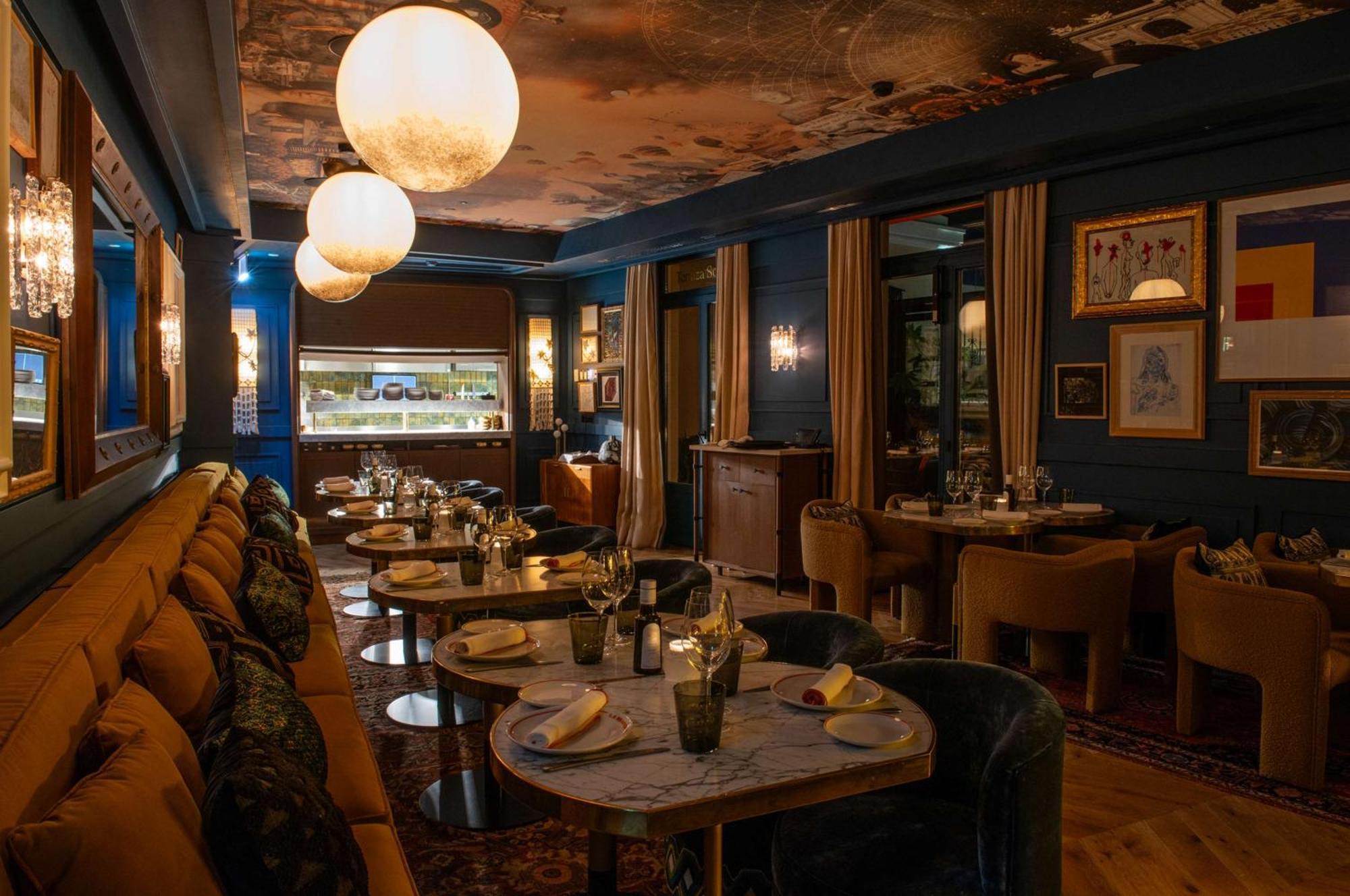 Montera Madrid, Curio Collection By Hilton Madri