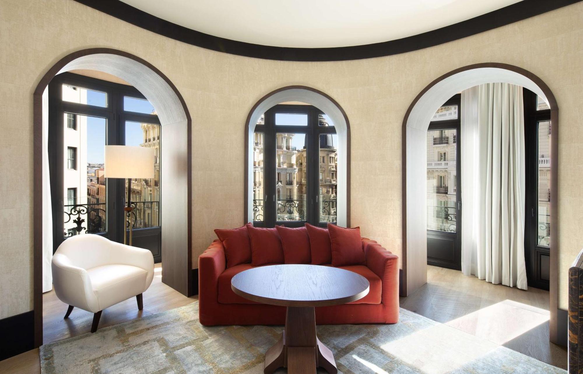 Montera Madrid, Curio Collection By Hilton 5* Madri