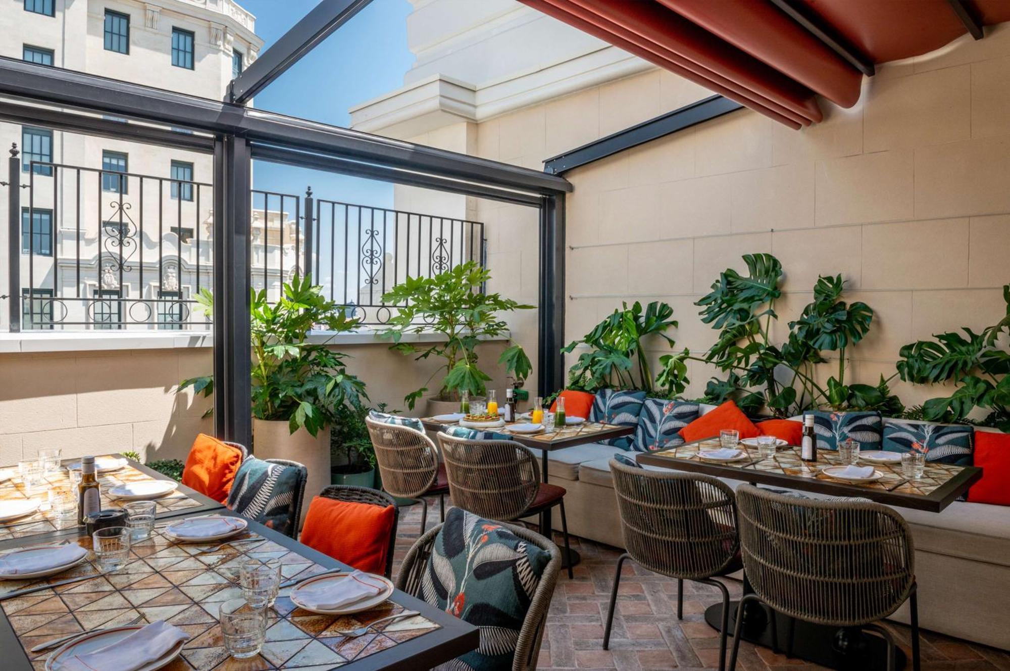 Montera Madrid, Curio Collection By Hilton Hotel Madri