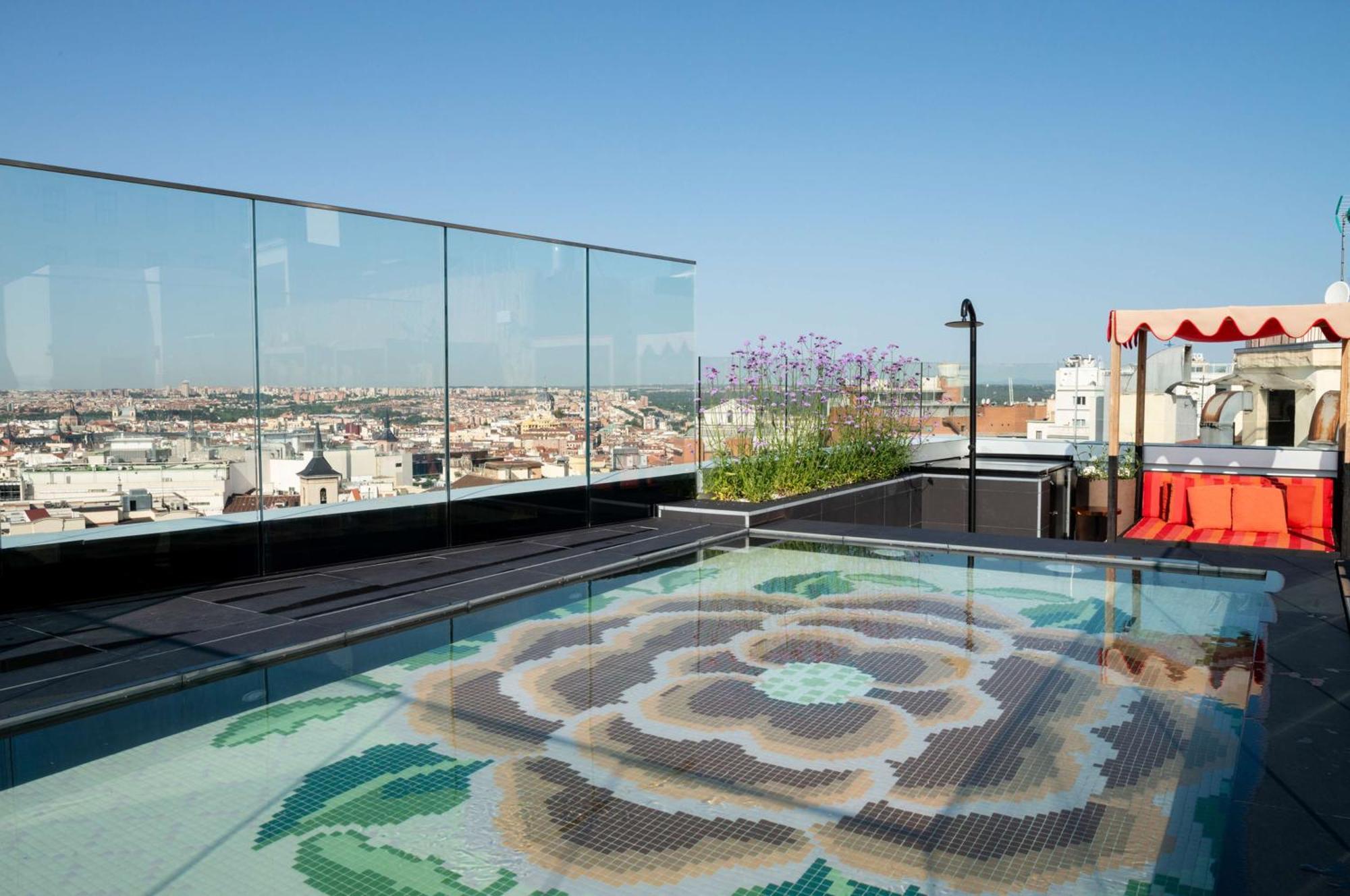 Montera Madrid, Curio Collection By Hilton Madri