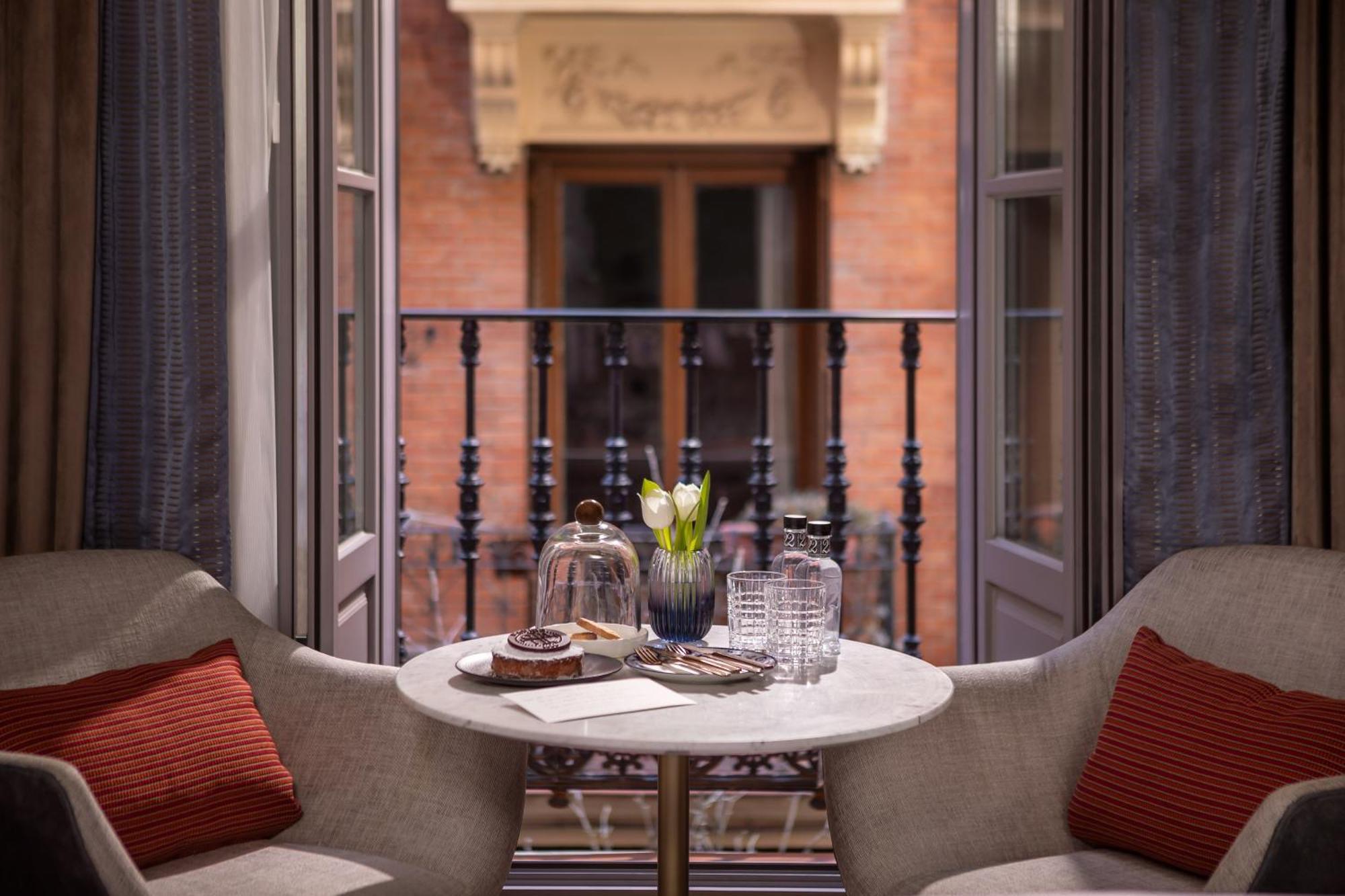 Gran Ingles - The Leading Of The World Hotel