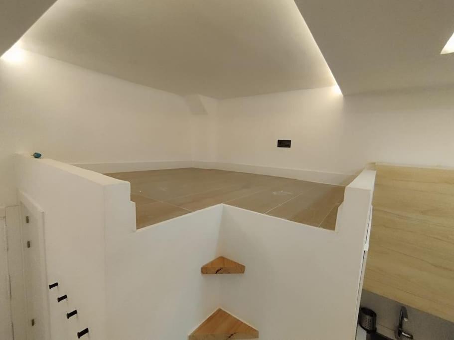 Apartment Modern Flat In Lavapies