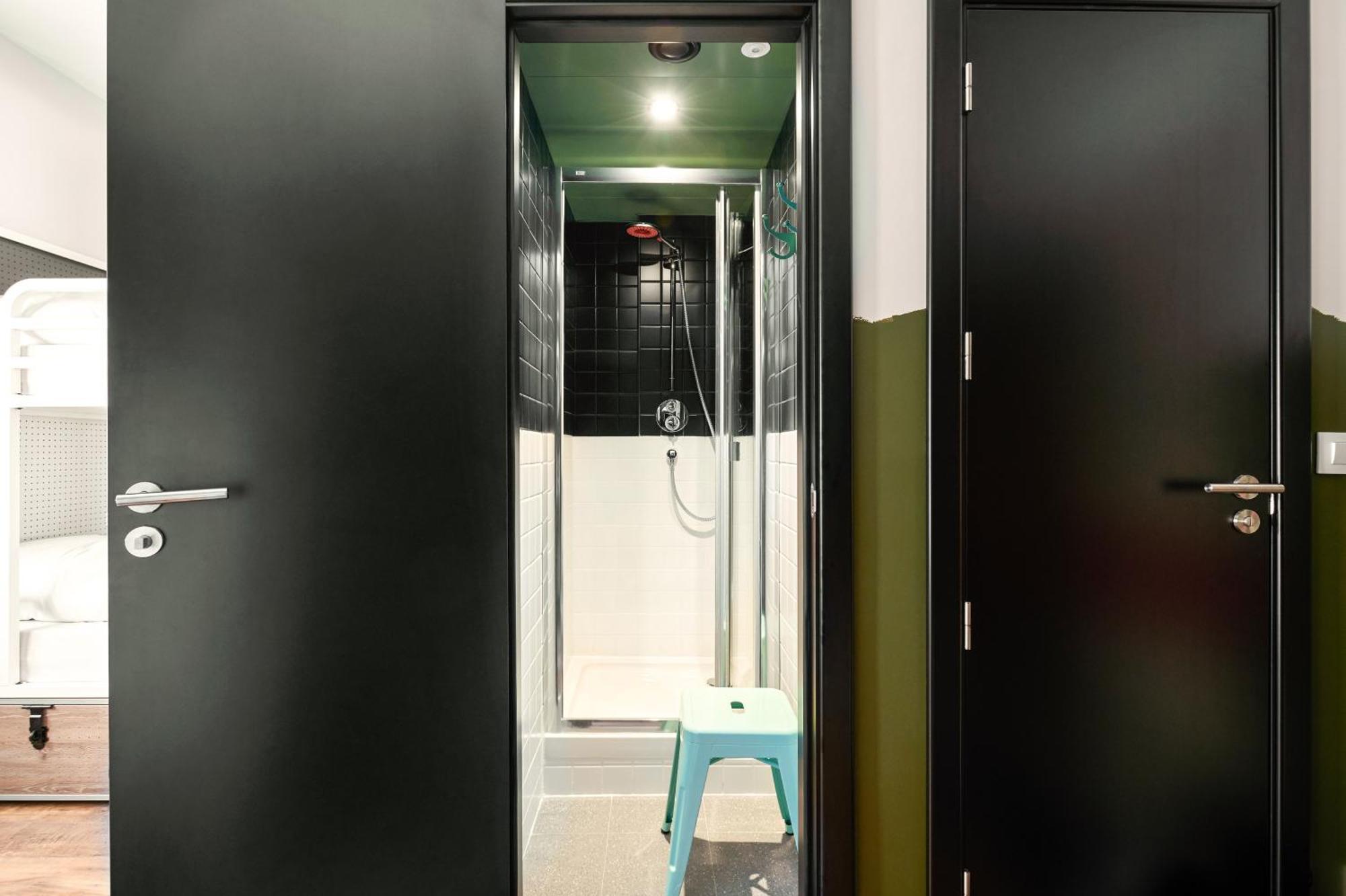 Generator Hostel *