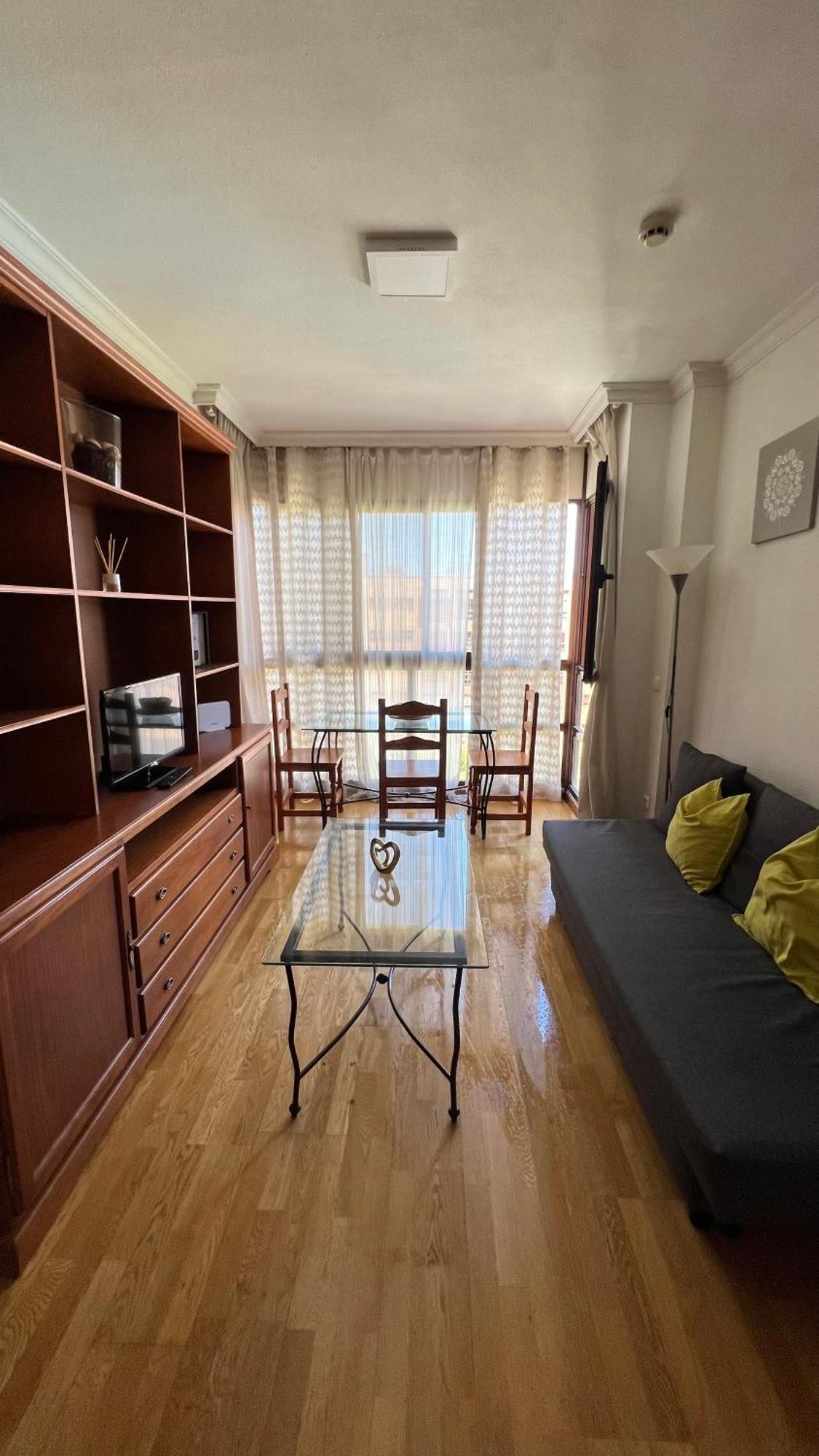 Apartamento Deyanira Suite, Aeropuerto, Ifema Madri