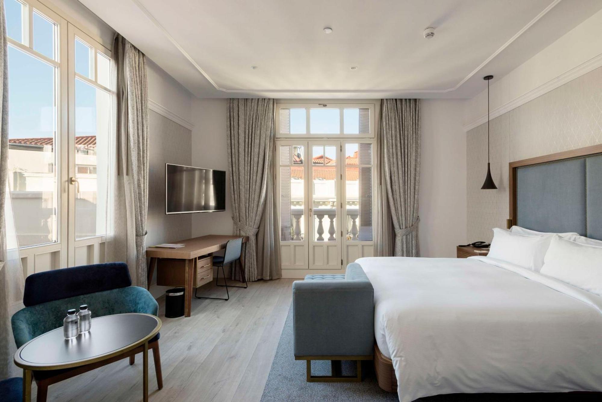 Doubletree By Hilton Madrid-prado Hotel Madrid