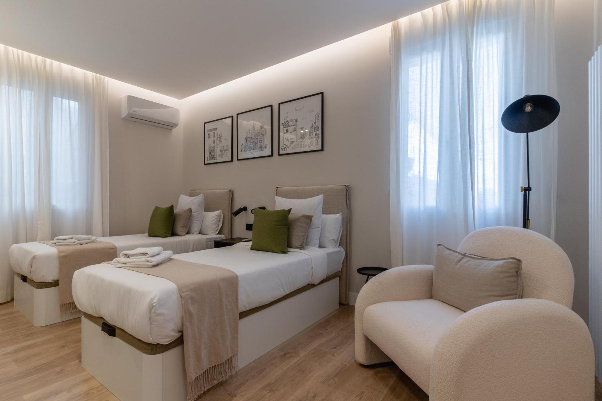 Luxurious Apartment-2bedrooms 3bathrooms-salamanca Apartment
