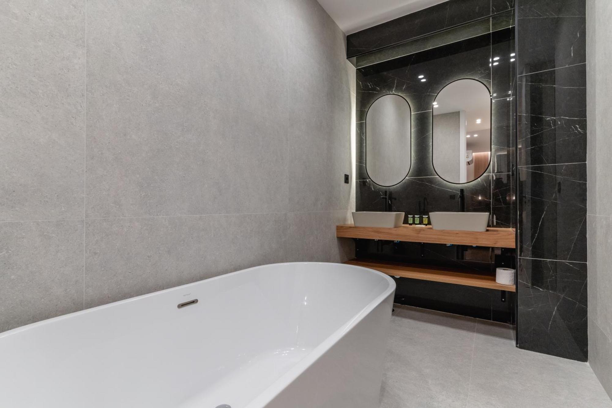 Luxurious Apartment-2bedrooms 3bathrooms-salamanca * Madrid