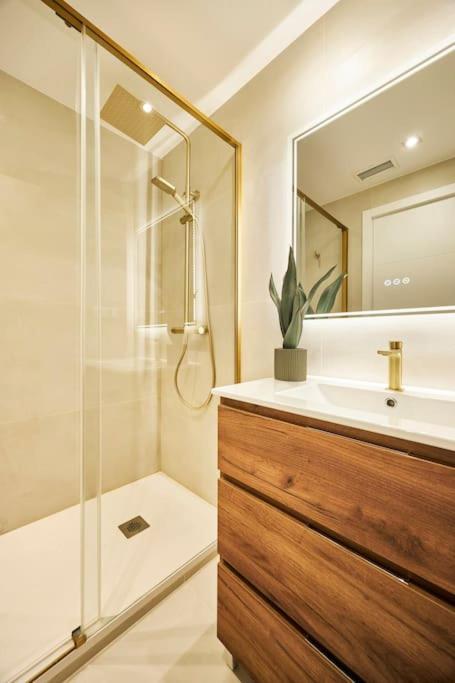 Gran Via Style Apartment Madrid