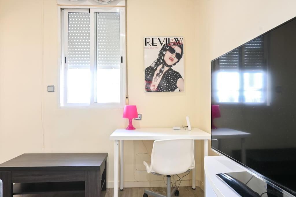Apartment For Coqueto Temporal De Dos Emb154 Madrid