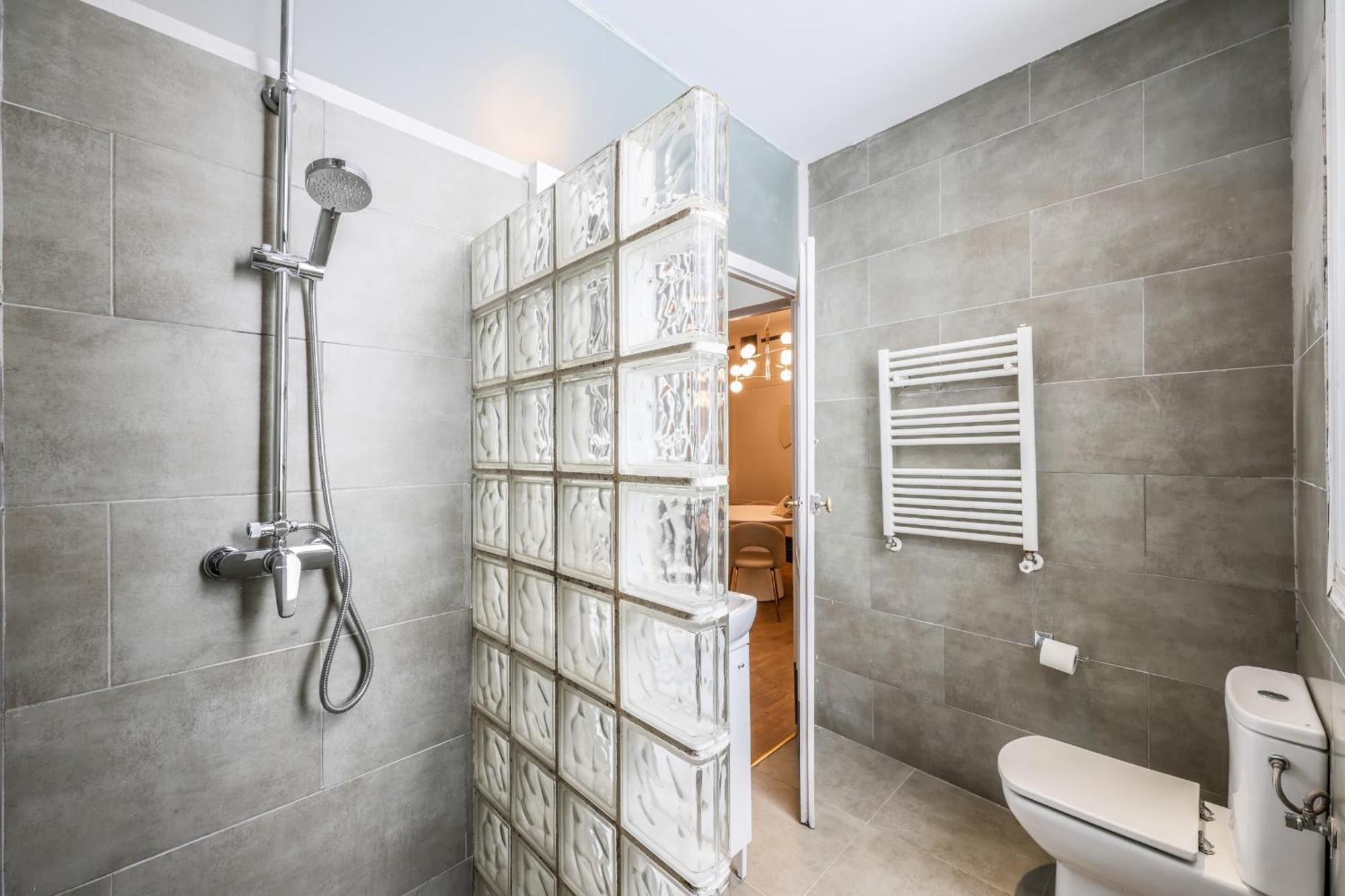 De Diseno En Gran Via -no Ascensor- Apartment *