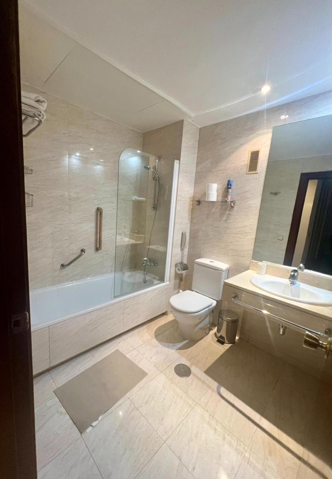 Econostay Bernabeu Apartamento Madri