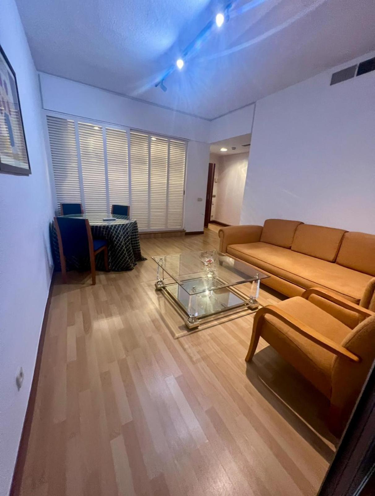 Econostay Bernabeu * Madri