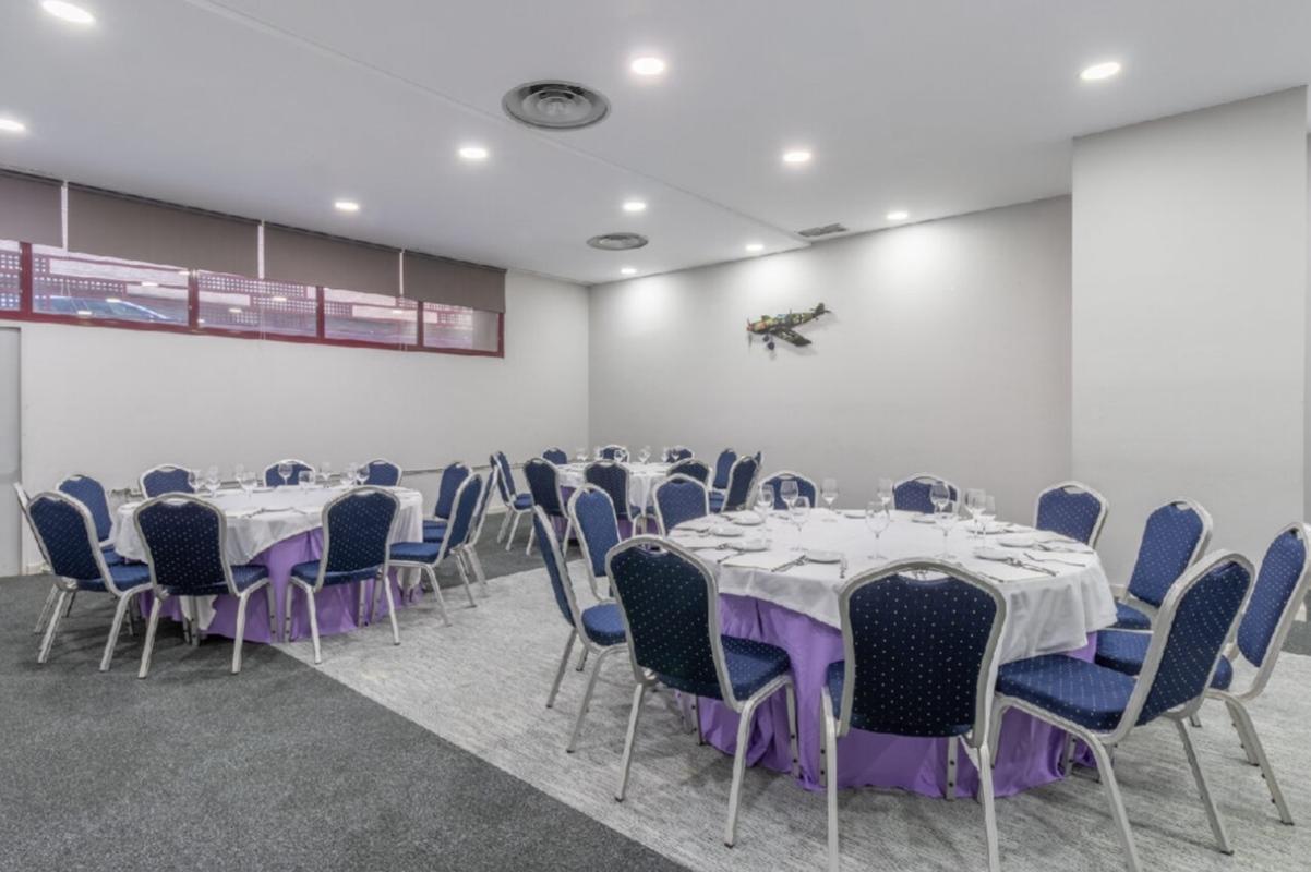 Exe Convention Plaza 4*