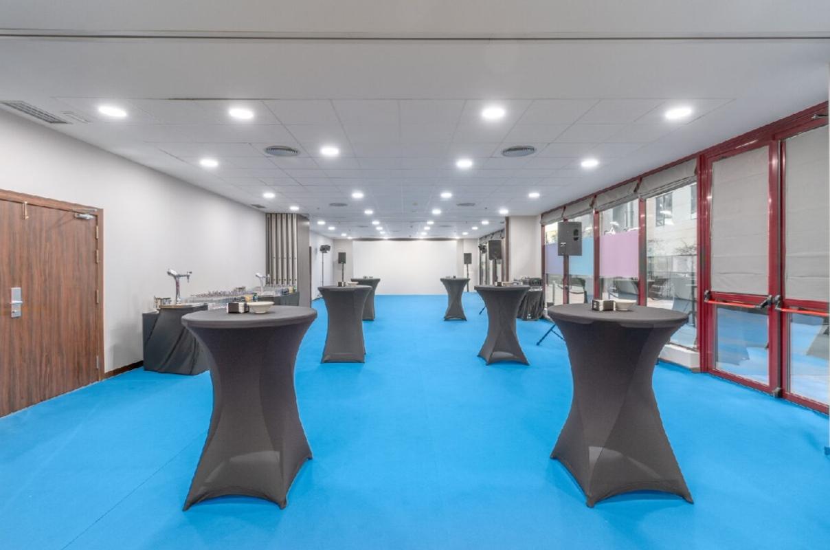 Exe Convention Plaza