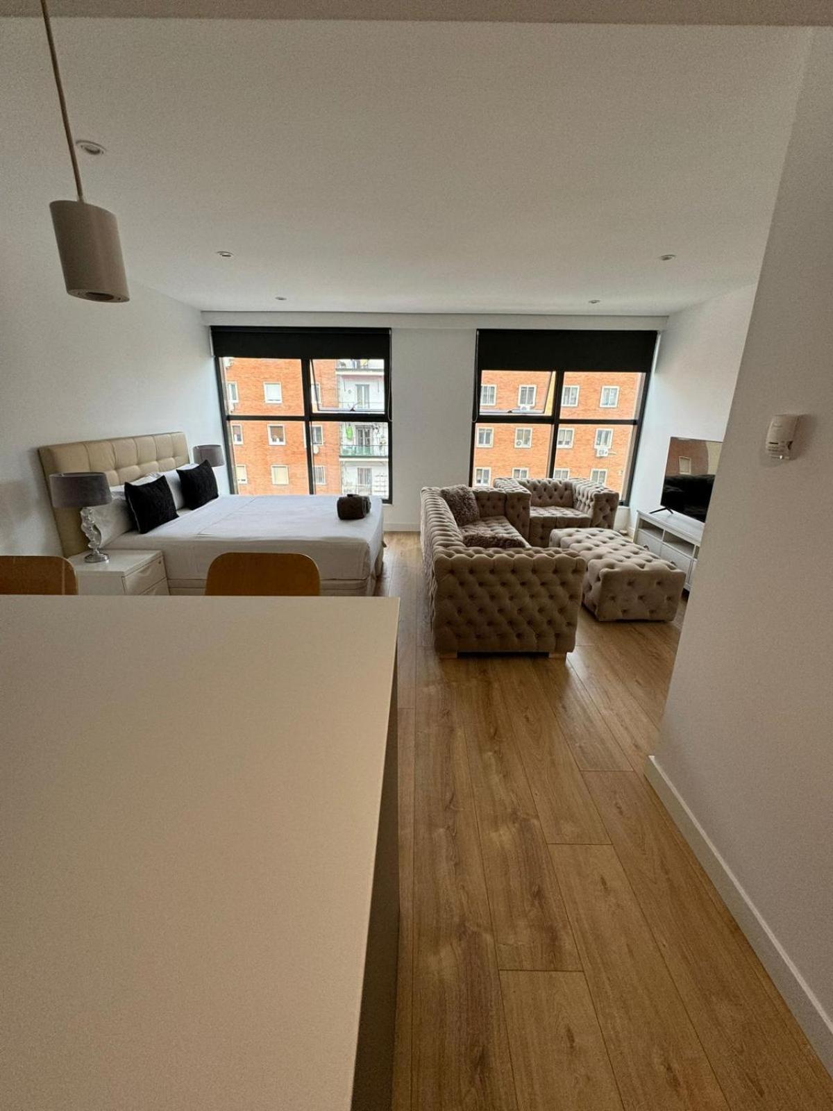 Grand Meriam Apto Benito Apartment Madrid