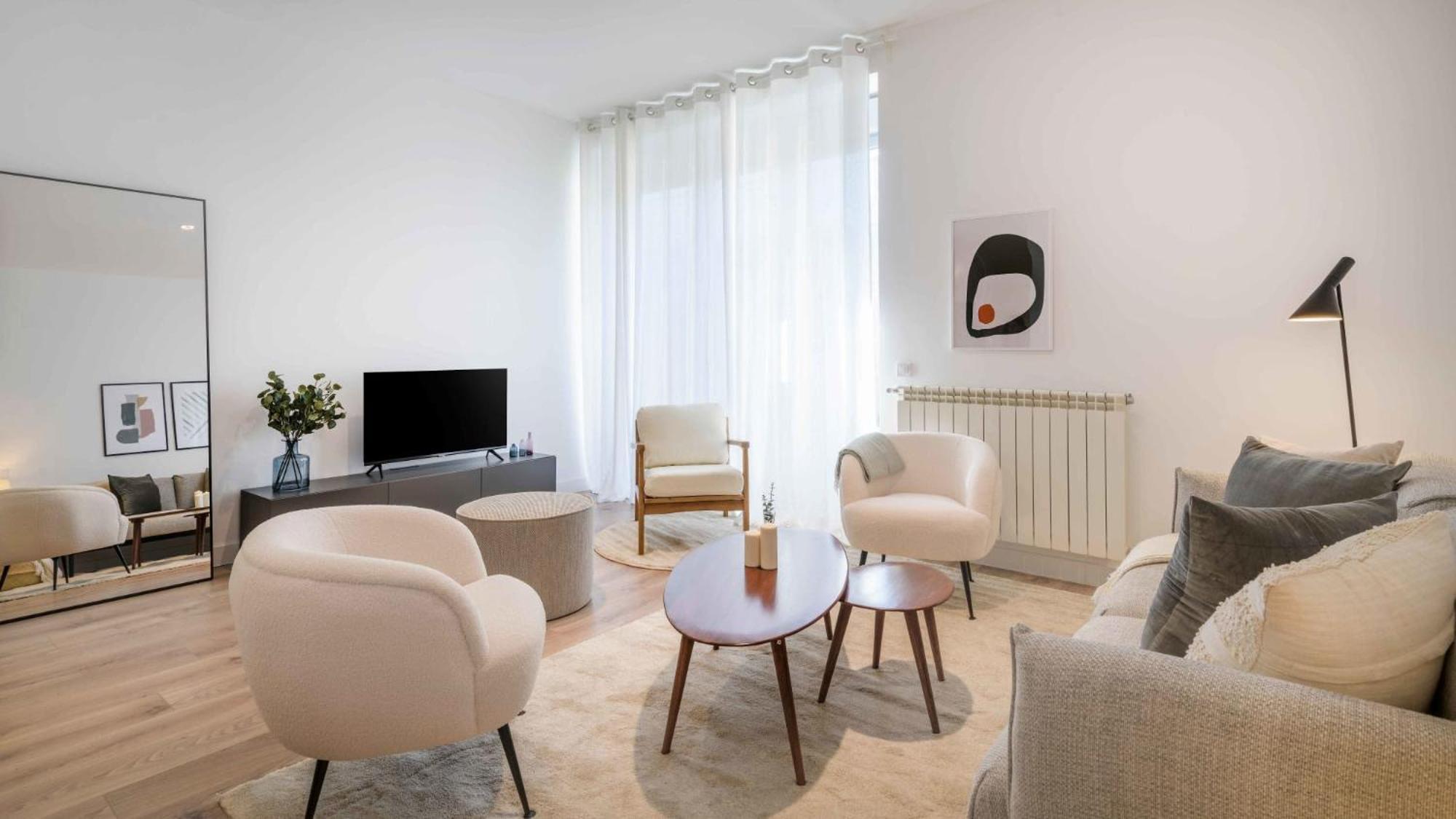 Avenida De San Luis 25, Design And Comfort In The True Style Of Madrid, Book Your Getaway Now! *