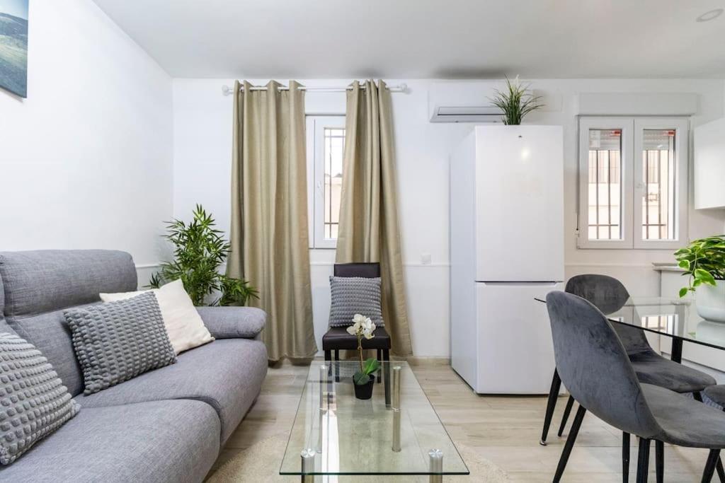 Piso Ideal Cerca Feria De Lejlighed