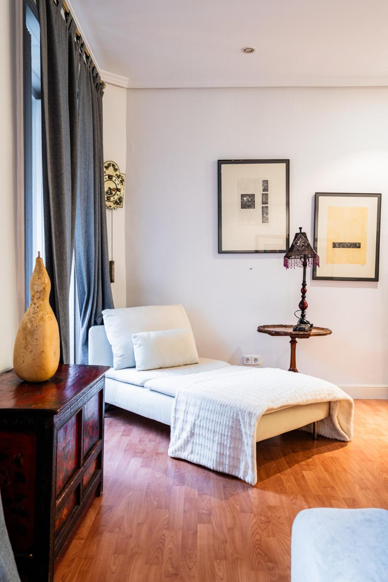 Preciados De Callao Apartment