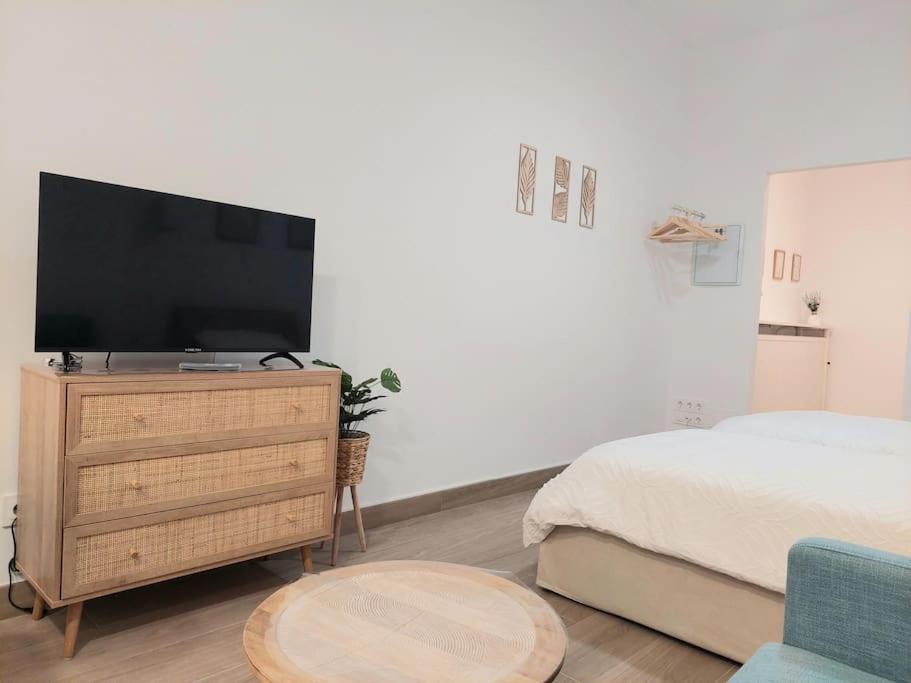 Apartment Modern Downtown Walking To Atocha *