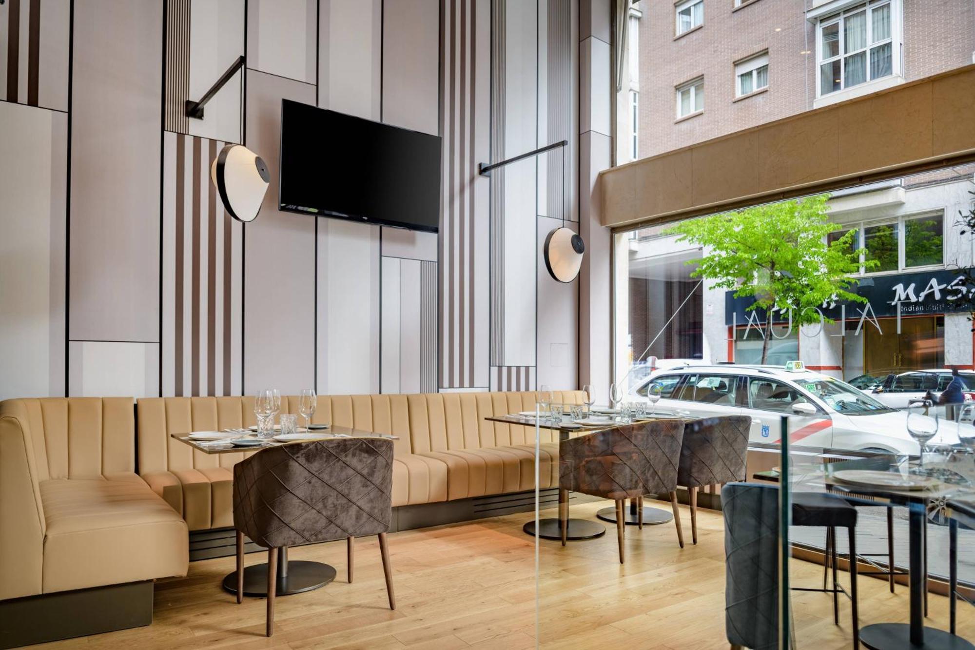 Hotel Ac Avenida De America By Marriott