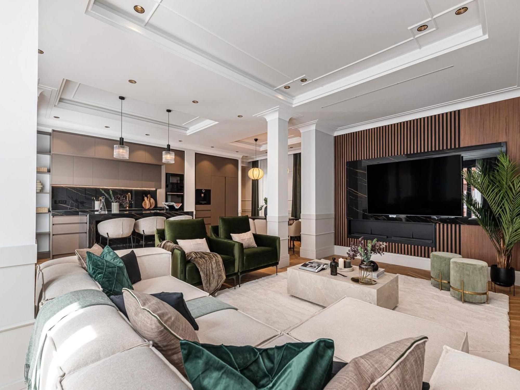 Royal Crest Deluxe Ferienhaus Madrid