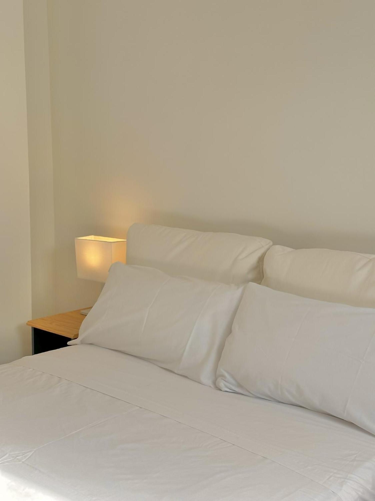Noviembre Apartahotel Madrid
