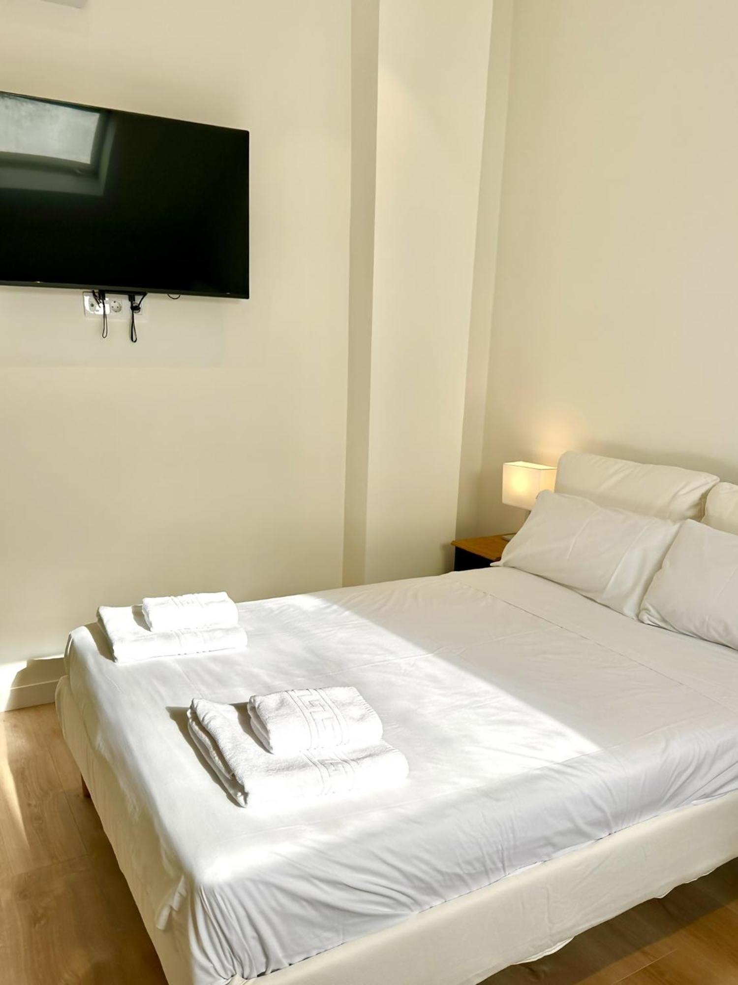 Noviembre Apartahotel
