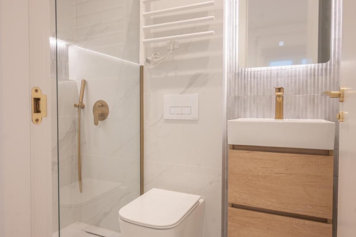 Apartment Spacious Centro Temporal Asb19 Madrid