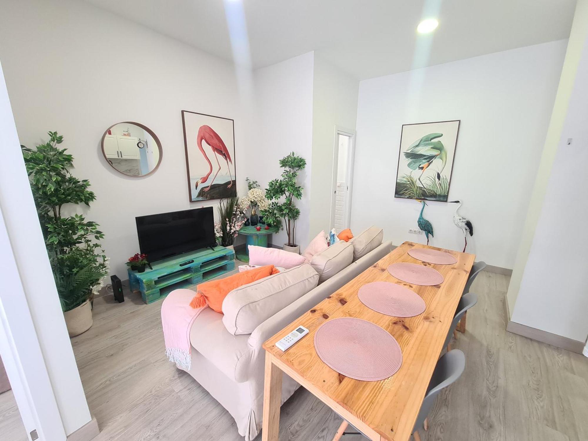 3 - 3 Banos - 8pax - Linea 5 De Metro Apartment