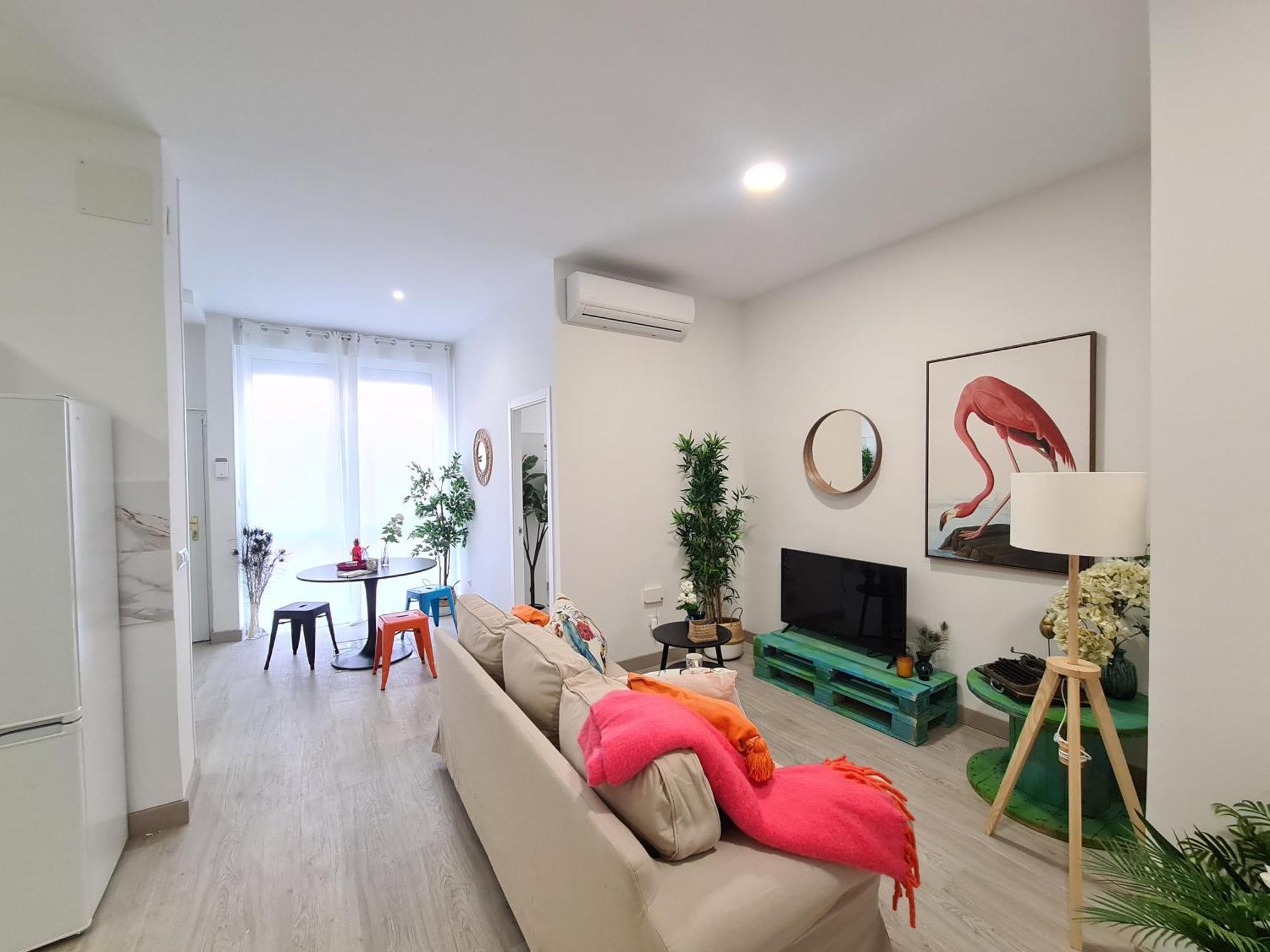 3 - 3 Banos - 8pax - Linea 5 De Metro Apartment *
