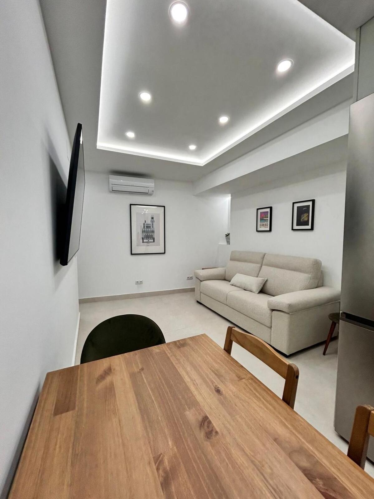 Aerosuites102 * Madrid