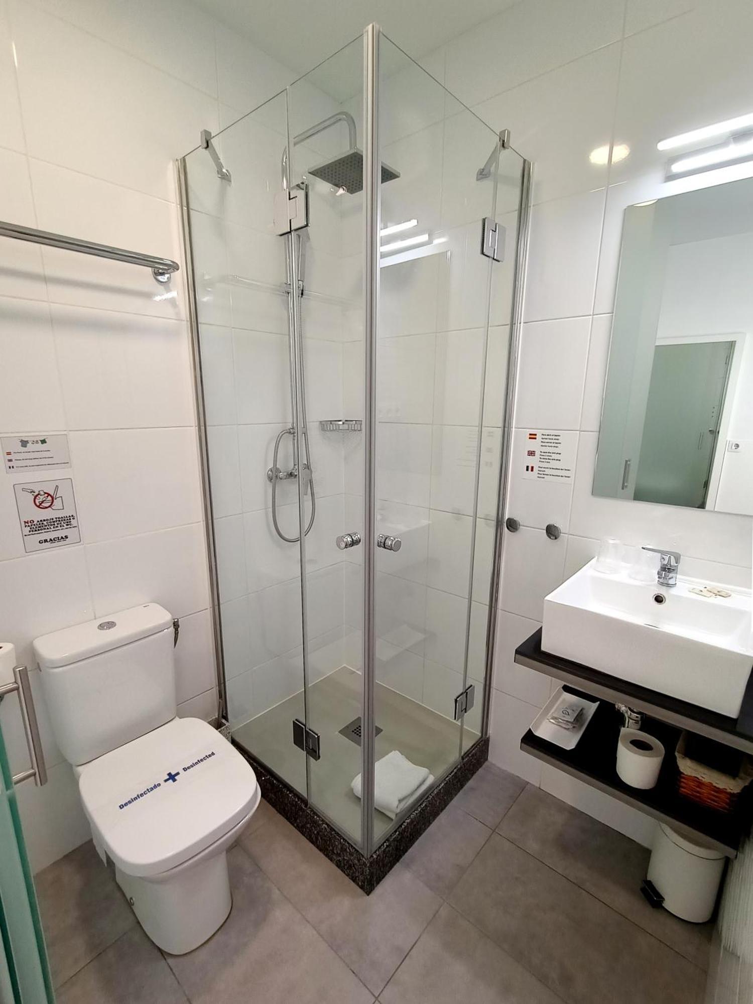 Royal Cruz Guest house Madrid