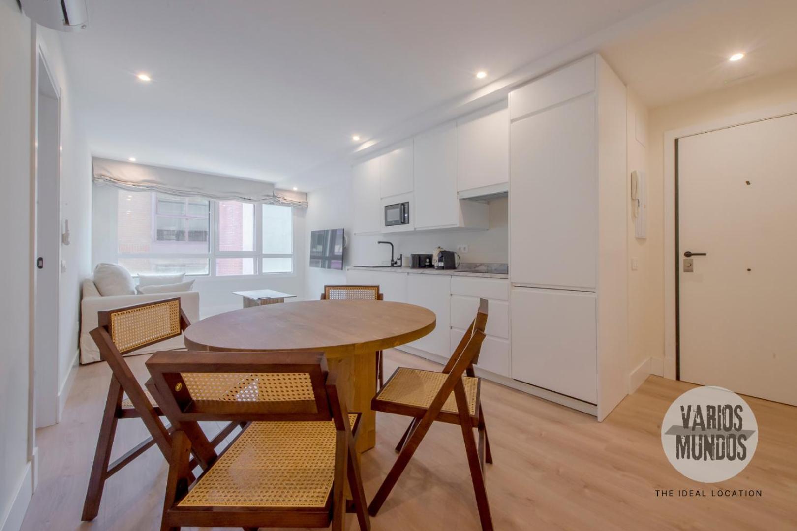 Apartment Edificio San Bernardo 4 Madrid