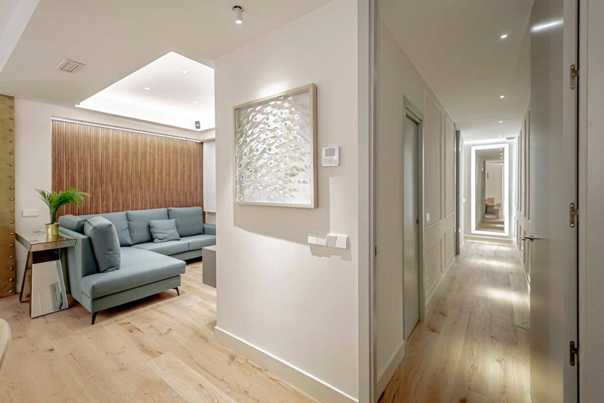 Stylish 5br Flat With Terrace Apartamento Madri