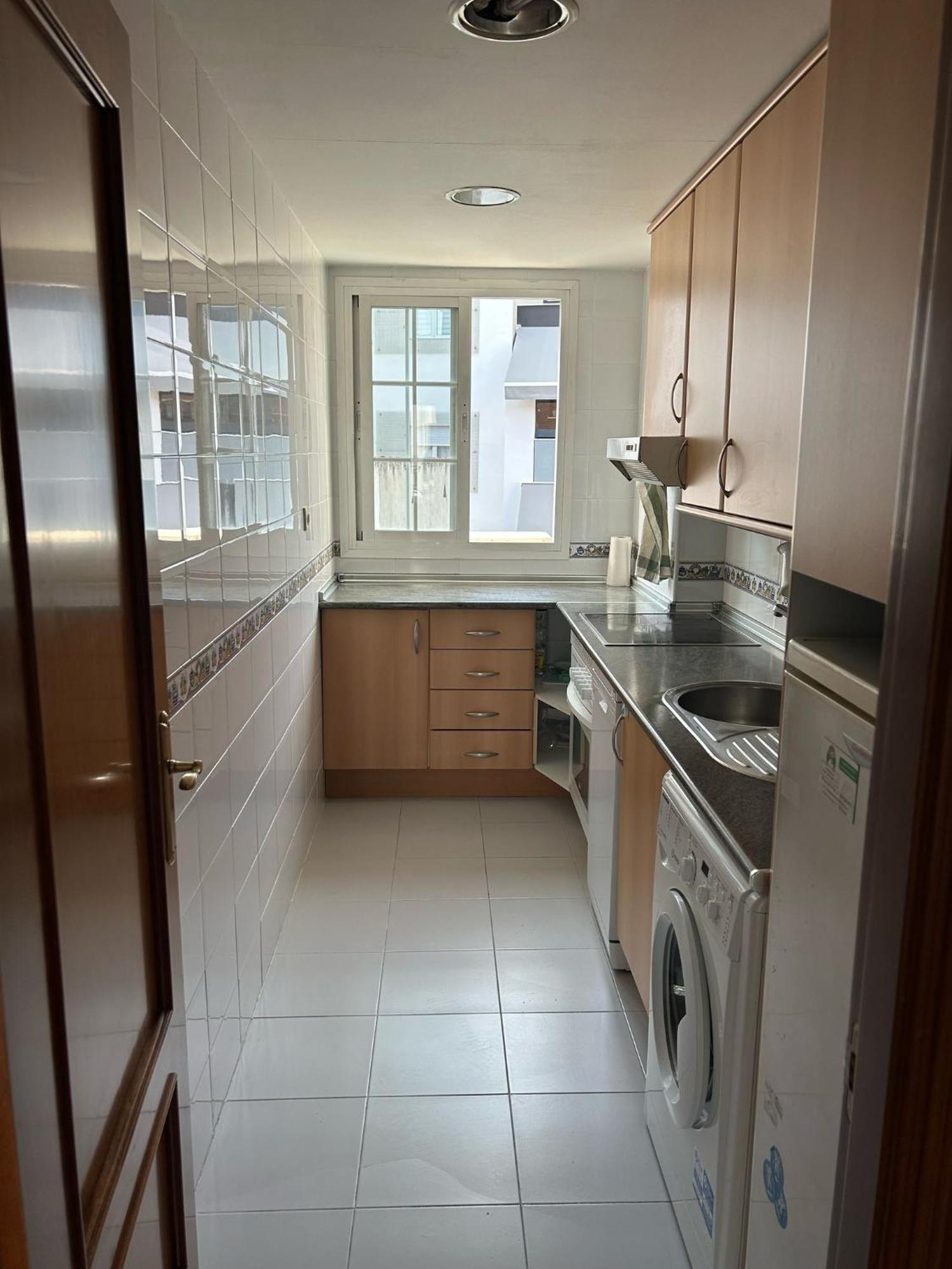 Apartment Spacious And Bright Penthouse With Terrace *